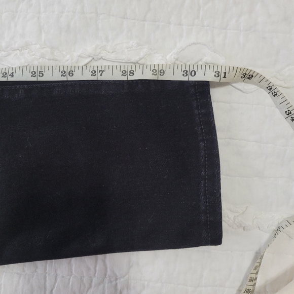 Old Navy Power Slim Straight High Rise Secret Slim Pockets Jeans 4 Black NWT - Picture 14 of 15